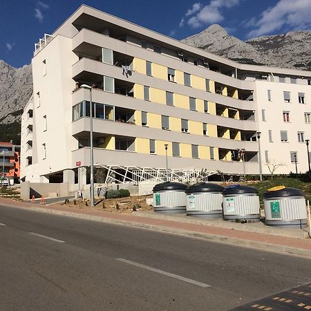 Antonijas Sunny Apartment Makarska Luaran gambar
