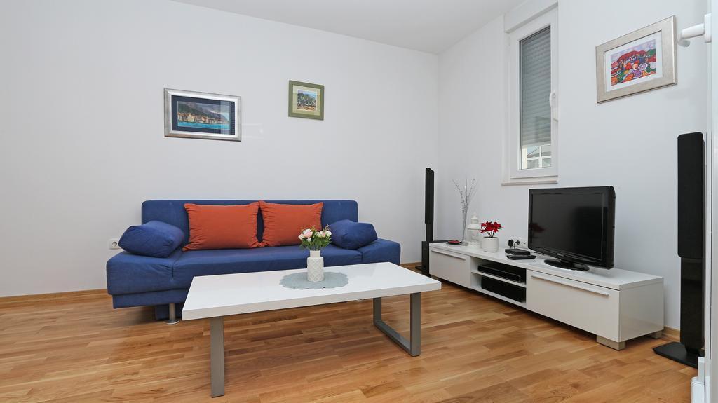 Antonijas Sunny Apartment Makarska Luaran gambar