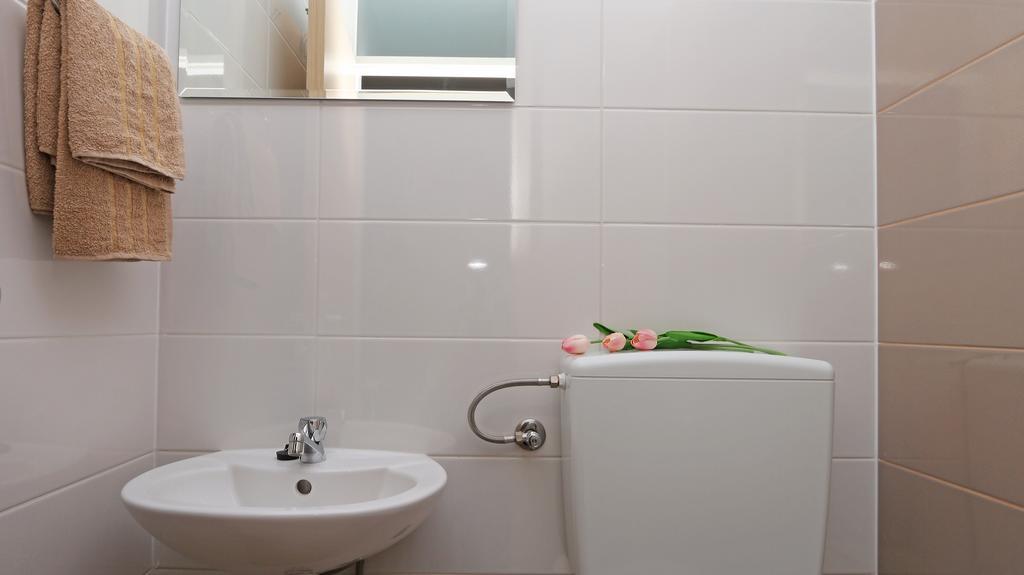Antonijas Sunny Apartment Makarska Luaran gambar