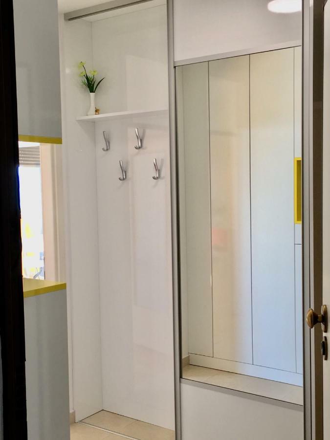 Antonijas Sunny Apartment Makarska Luaran gambar